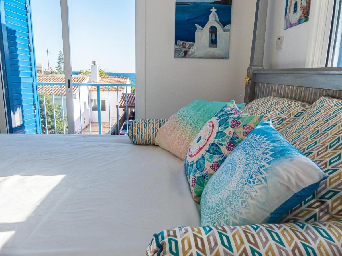 Greek Island Style 2 Bedroom Villa With Pool Next To The Sea Larnaka Exterior foto
