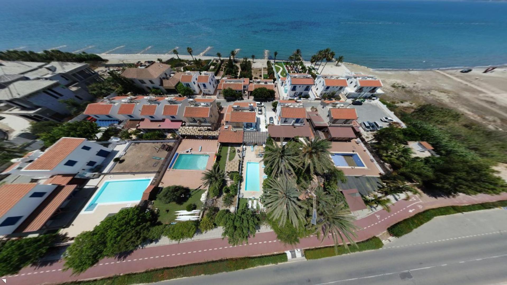 Greek Island Style 2 Bedroom Villa With Pool Next To The Sea Larnaka Exterior foto